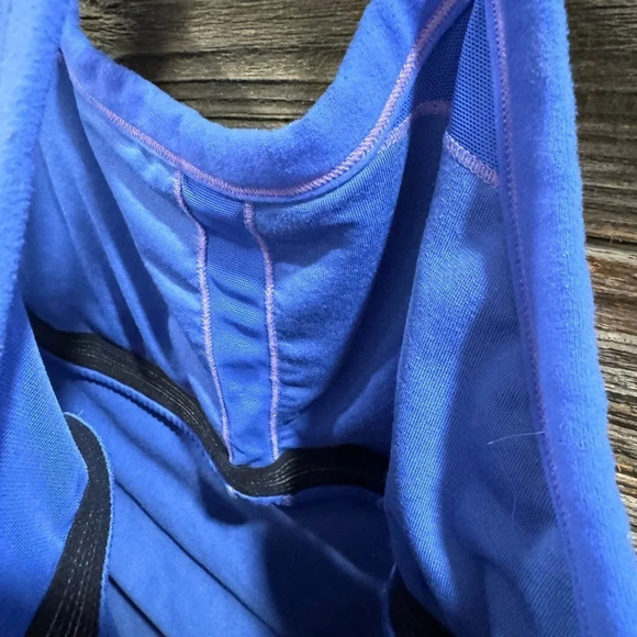 Lululemon Ujjayi Y Tank sz6 rare  print blue pocket yoga running gym bra mesh - Picture 4 of 4